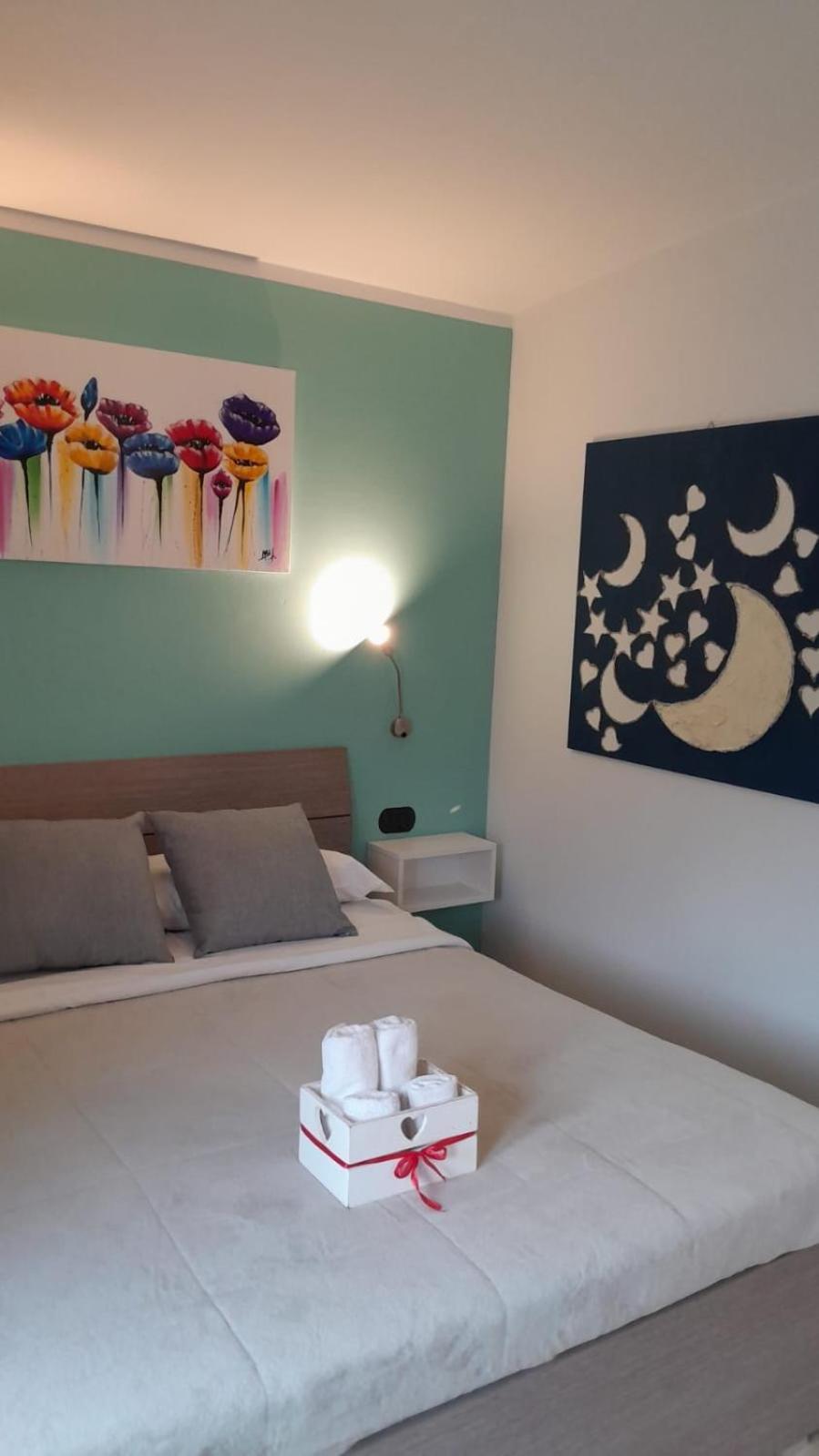 Rainbow Sweet Rooms Valmontone Eksteriør bilde
